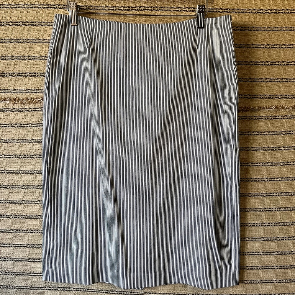 Barneys New York Black and White Thin Striped Pencil Skirt